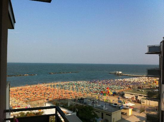 Hotel Levante Sul Mare Lido Di Savio Exteriör bild
